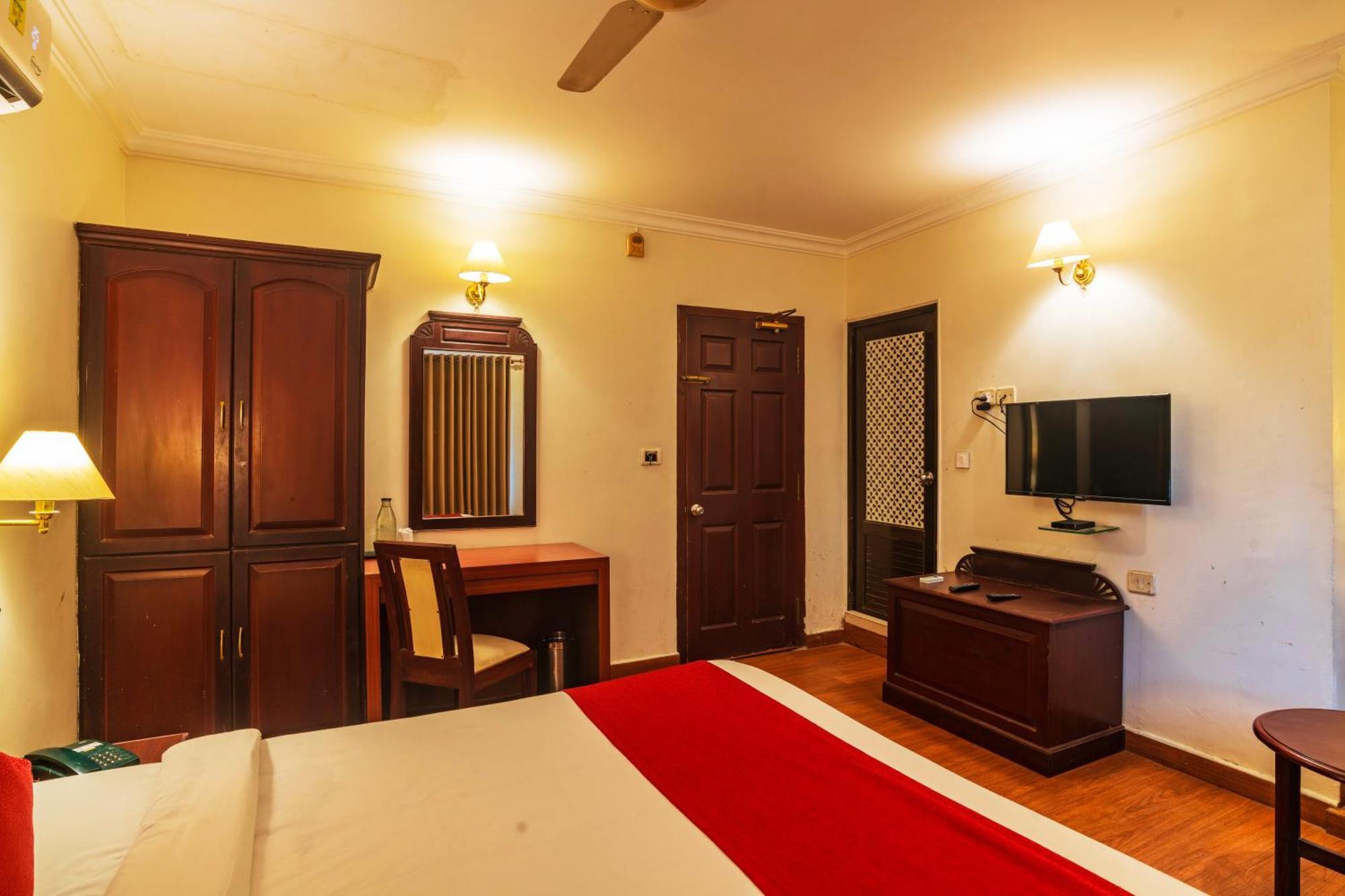Hotel Archana Inn Kochi Exterior foto